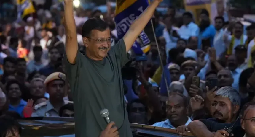 During Lok Sabha Election 2024, Arvind Kejriwal greeting his supporters after bail