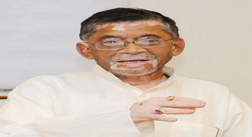 Santosh Kumar Gangwar biography