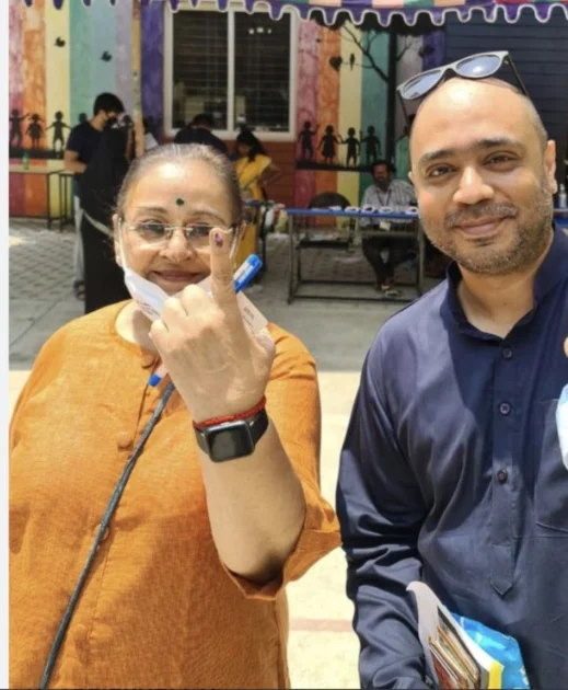 Abhijit Iyer-Mitra with his mother