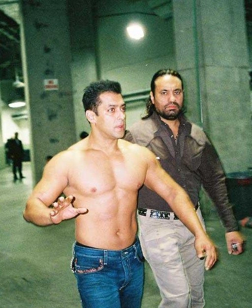 OldpictureofSherawithSalmanKhan