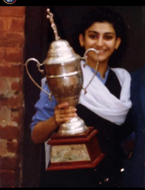 shalini passi with award