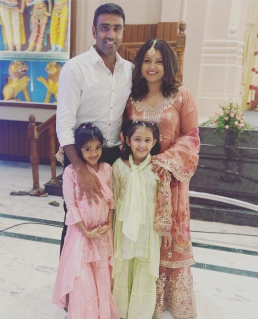 Prithi Narayanan with husband and daughters