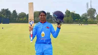 Ira Jadhav after her triple century