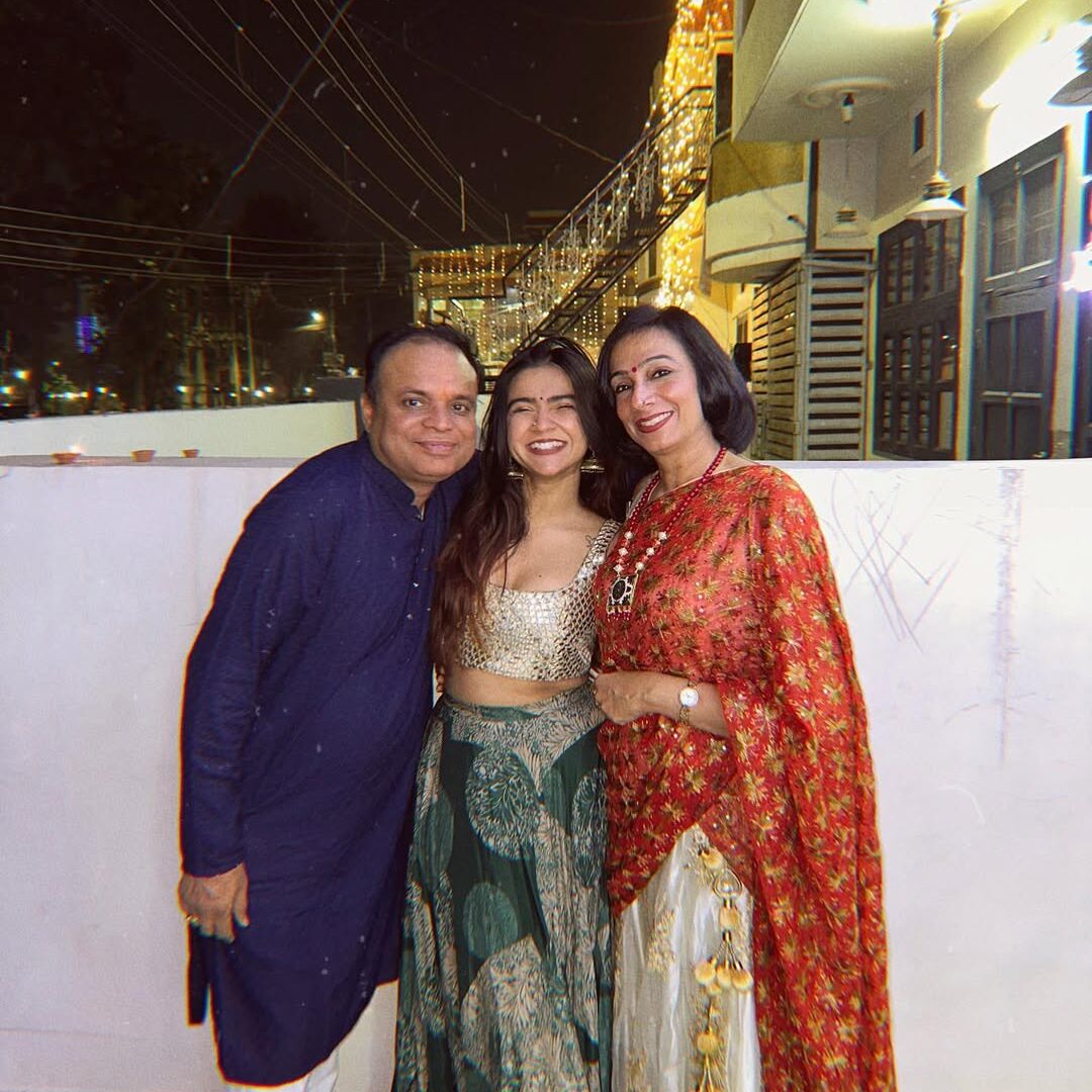 Apoorva Mukhija with her parents